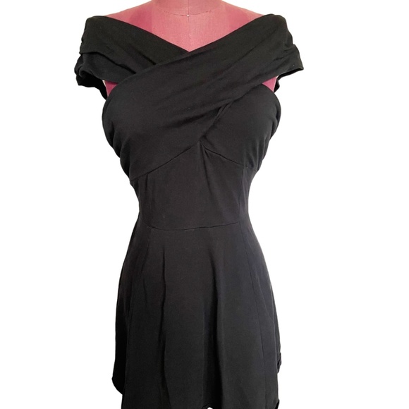 Black Mini Party Homecoming Cocktail Dress Criss-Cross Wrap Off Shoulder Top - Picture 1 of 2